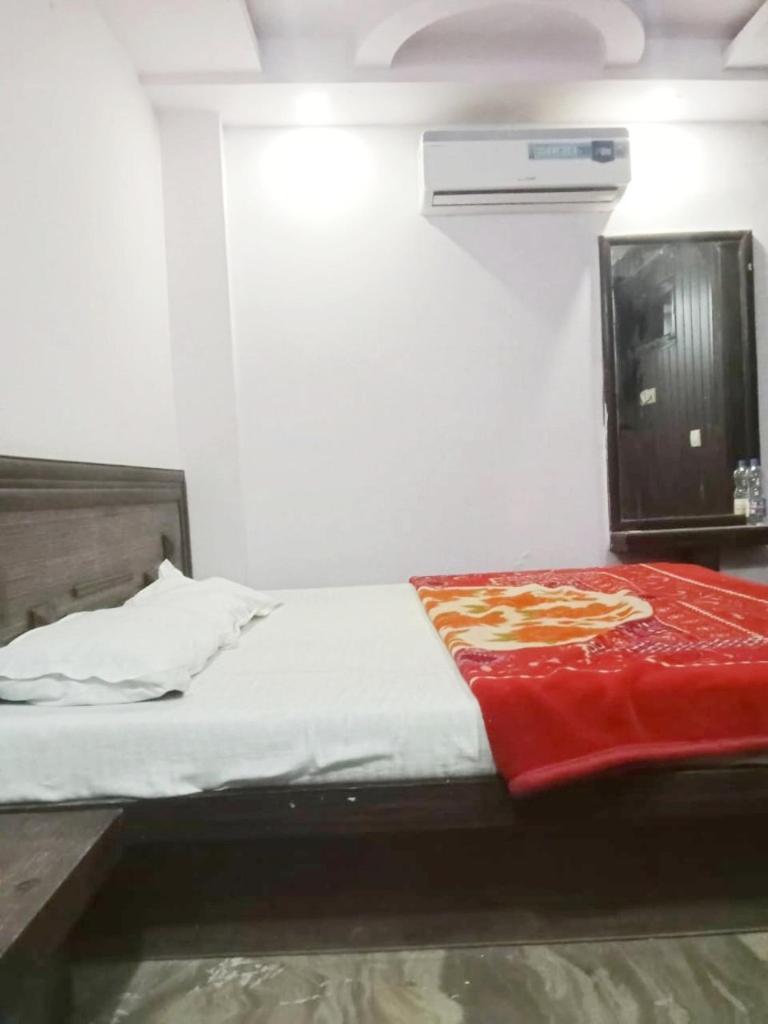 Hotel Odeon Continental Νέο Δελχί Εξωτερικό φωτογραφία